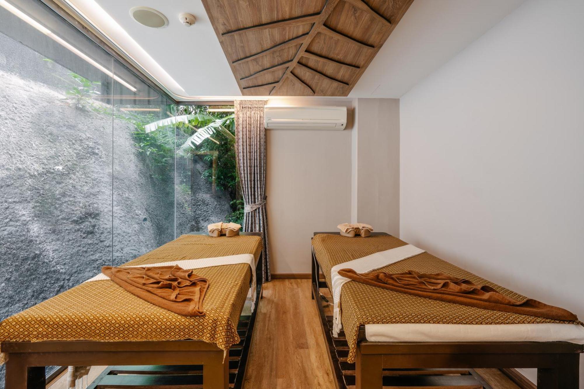 Rak Elegant Hotel Patong Kültér fotó