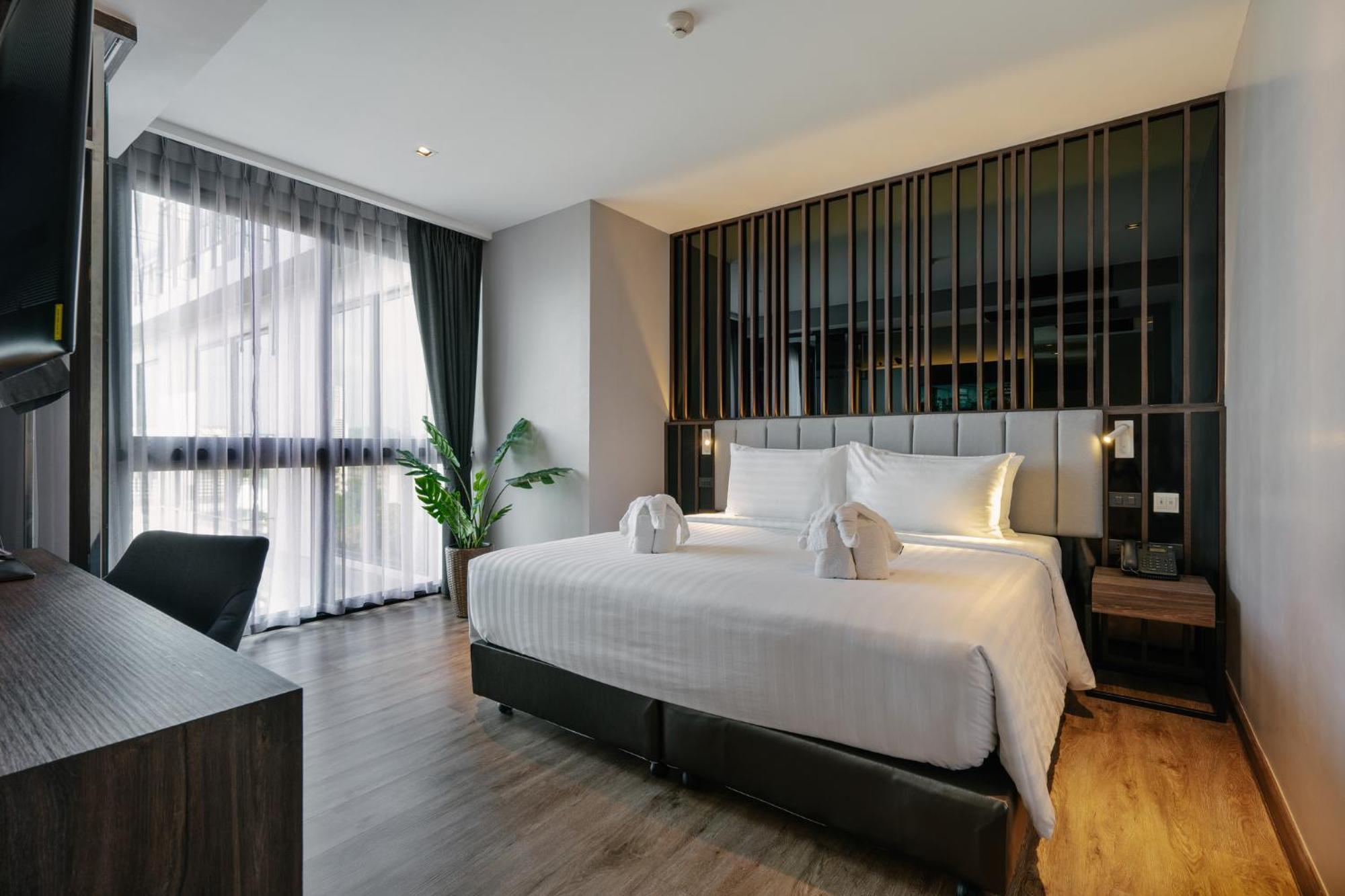 Rak Elegant Hotel Patong Kültér fotó